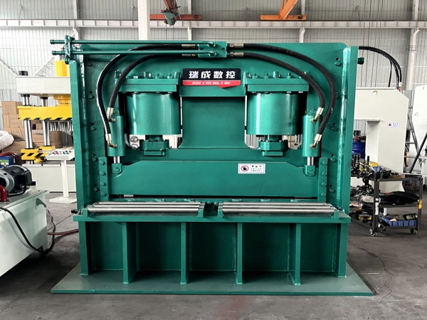 320吨液压剪板机 厚板30mm剪切设备